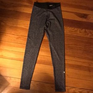 Women’s Nike Pro DRI-FIT legging